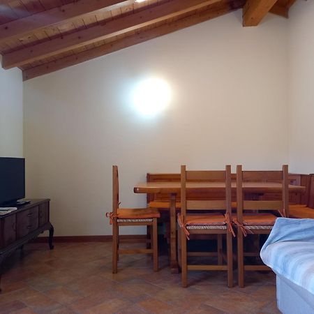 Casa Vacanze Tania Somendenna Buitenkant foto