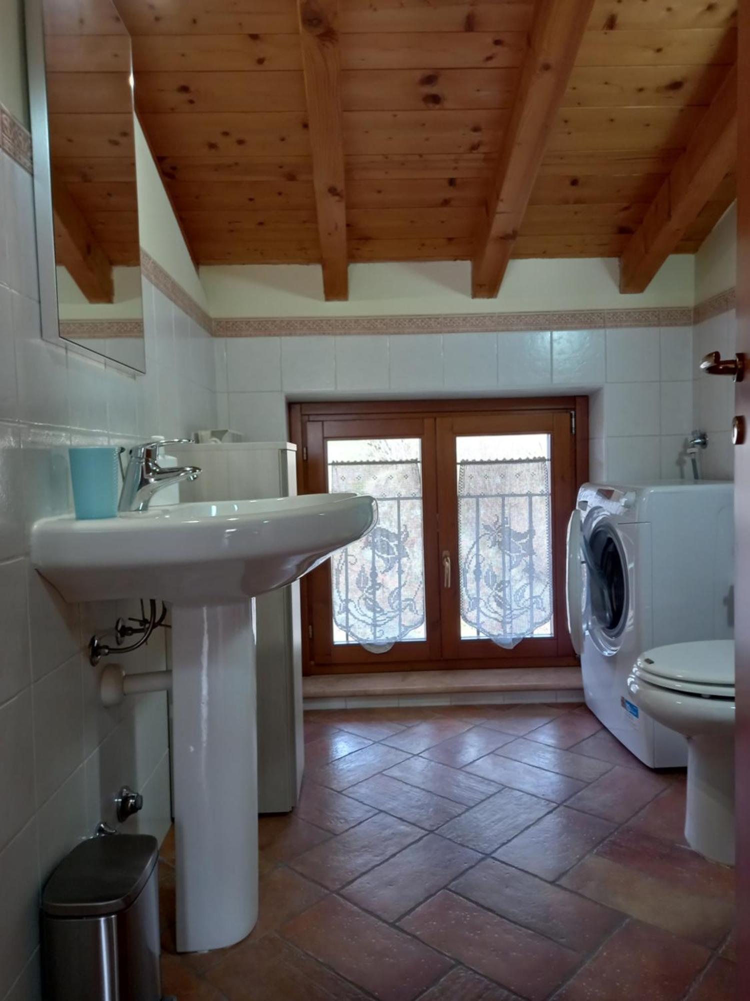 Casa Vacanze Tania Somendenna Buitenkant foto