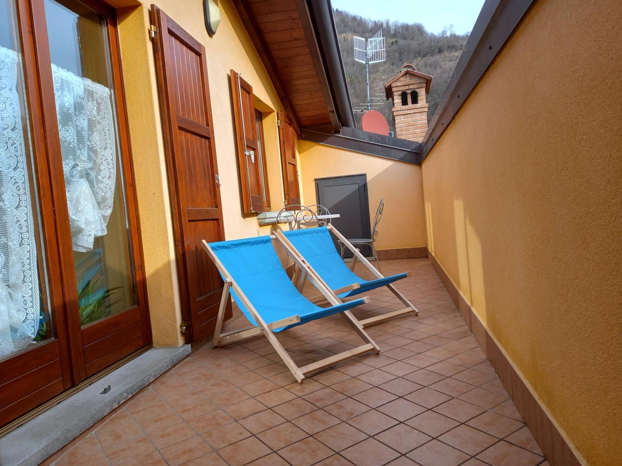 Casa Vacanze Tania Somendenna Buitenkant foto